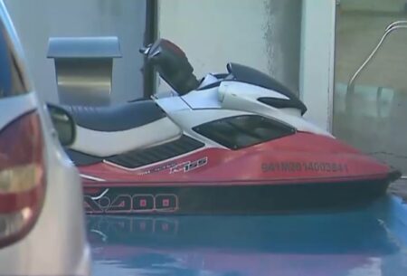 Operação Harpia: Polícia encontra jet ski dentro de piscina durante ação em BH - Foto: Reprodução