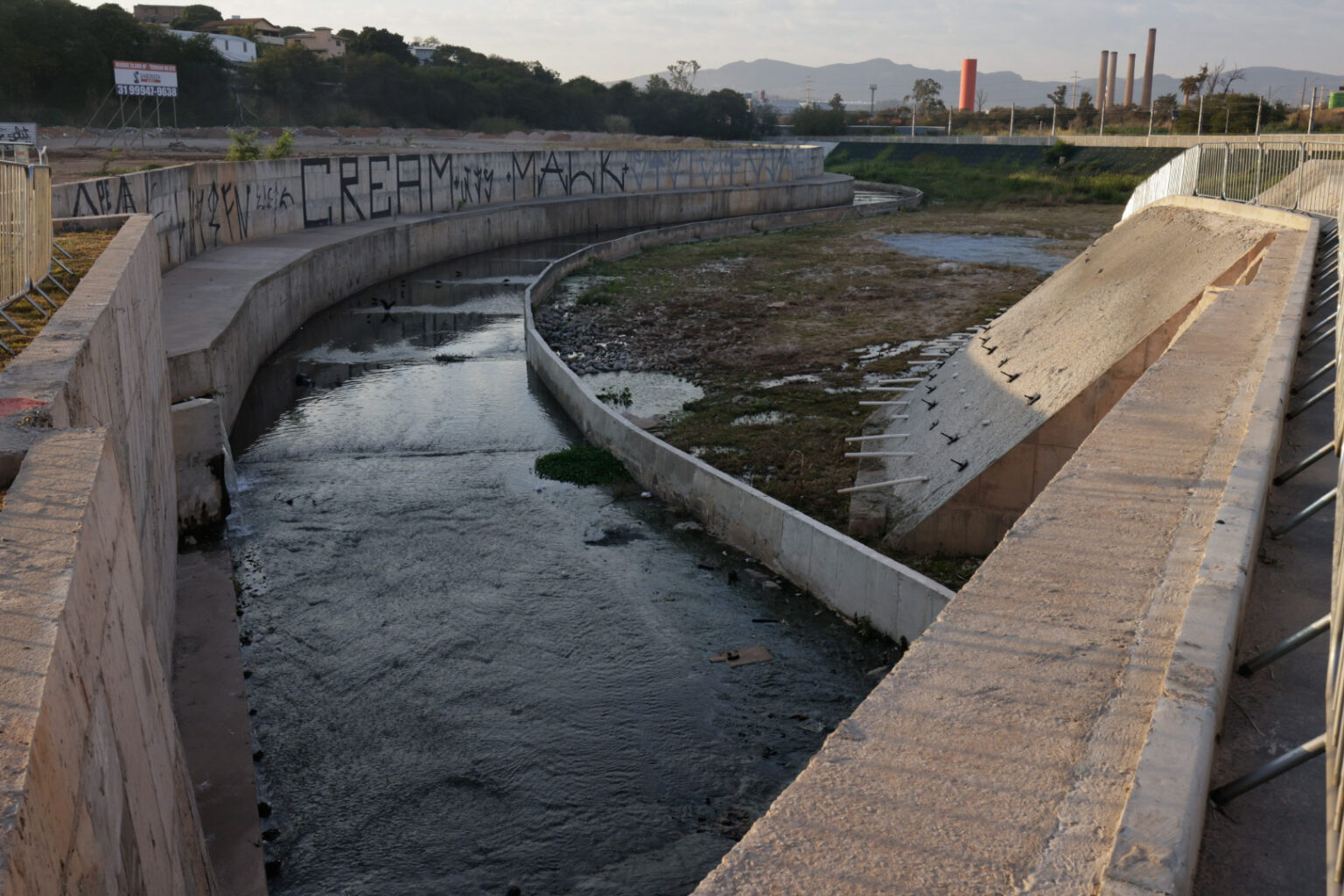 Nova bacia de contenção de enchentes em Contagem é entregue com um ano de atraso - Foto: Cristiano Machado / Imprensa MG