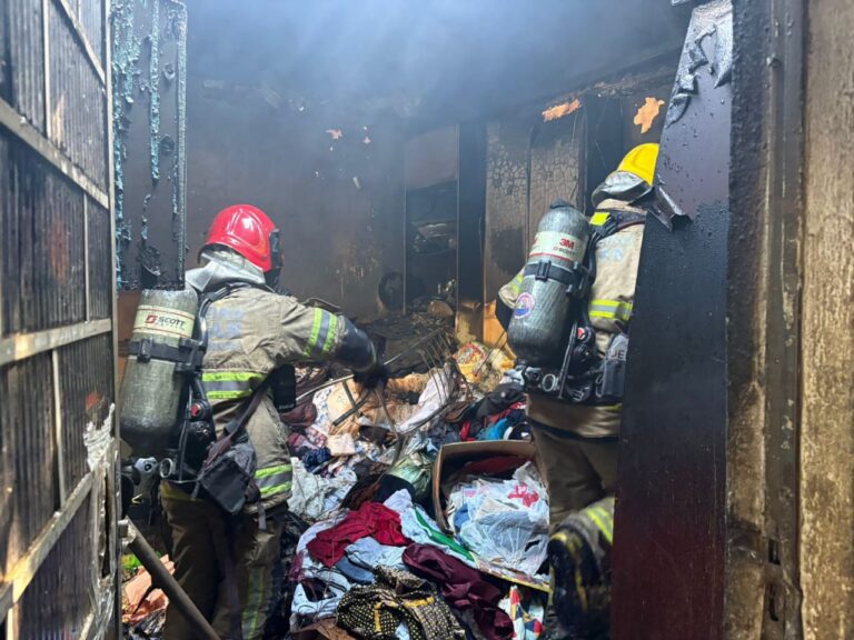 Vela acesa pode ter causado incêndio em residência no bairro São Paulo, em BH - Foto: Divulgação/Corpo de Bombeiros