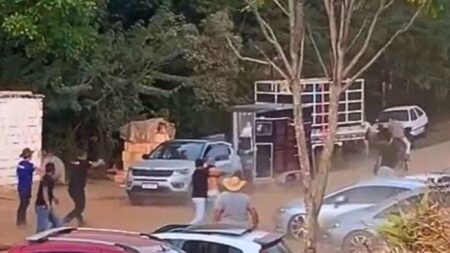 Tiroteio durante cavalgada deixa ferido e presos em Itabirito - Foto: Reprodução