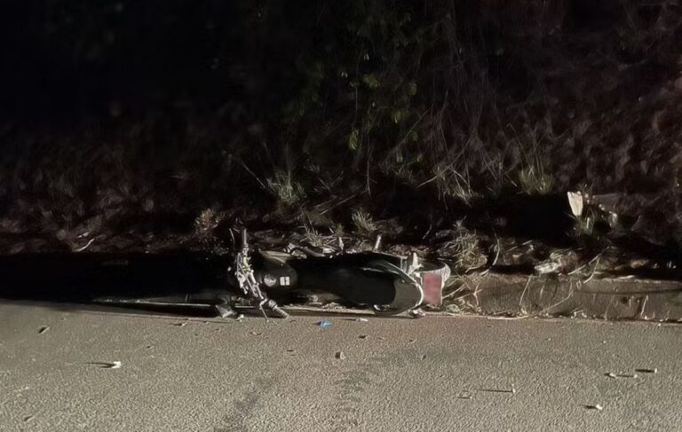 Jovem morre atropelado durante procissão religiosa na BR-262, em Nova Serrana - Foto: Divulgação/PRF