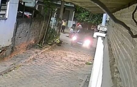 Criança de 2 anos morre atropelada durante festa infantil em Governador Valadares - Foto: Reprodução