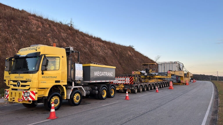 BR-040 terá transporte especial de carga de 540 toneladas entre BH e JF; veja dias e horários BR-040 terá transporte especial de carga de 540 toneladas entre BH e JF; veja dias e horários - Foto: Divulgação/EPR Via Mineira