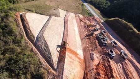 Recuperação do talude da BR-381 em Antônio Dias já tem previsão de liberação - Foto: Divulgação/Nova 381