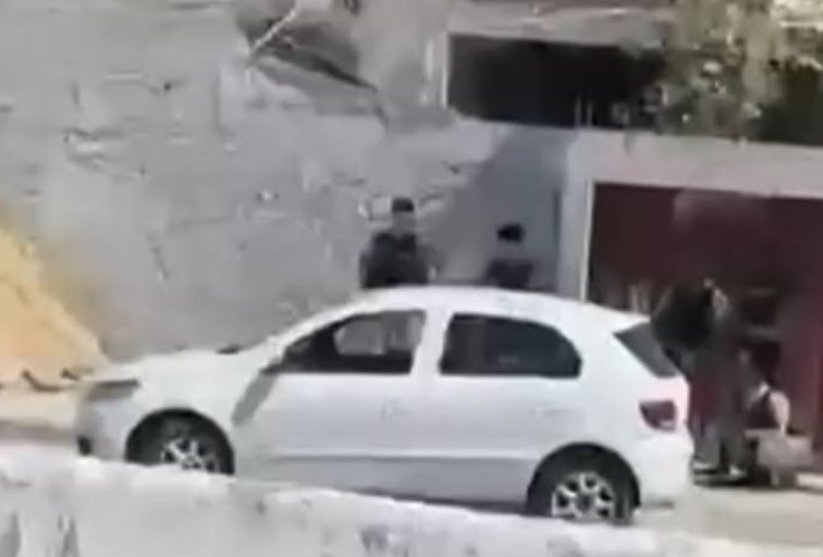 Motorista de aplicativo é morto a tiros em Santa Luzia Motorista de aplicativo é morto a tiros em Santa Luzia - Foto: Reprodução/Redes Sociais