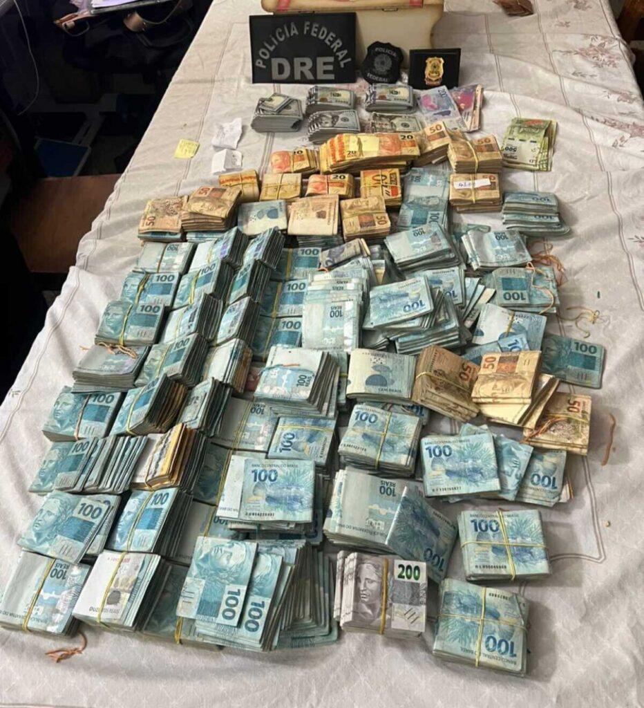 PF faz operação em Minas contra esquema de tráfico internacional de drogas e eletrônicos - Foto: Divulgação/PF