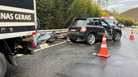 Servidor do IF Sudeste MG morre em acidente de moto na BR-040, em Santos Dumont Servidor do IF Sudeste MG morre em acidente de moto na BR-040, em Santos Dumont - Foto: Peterson Escobar/Divulgação