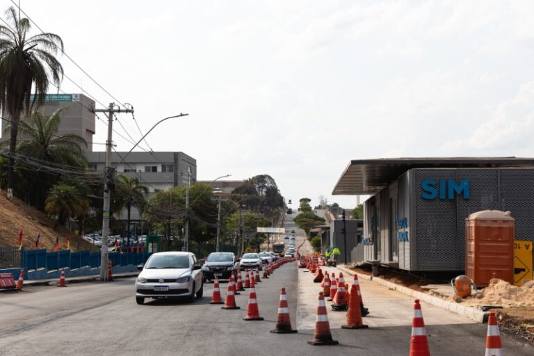 Obras em avenida de Contagem alteram trânsito a partir desta segunda-feira (20) Obras em avenida de Contagem alteram trânsito a partir desta segunda-feira (20) - Foto: Luci Sallum/PMC