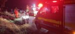 Dois idosos morrem em acidente entre carro e ônibus na MG-352, em Pitangui - Foto: Divulgação/Corpo de Bombeiros