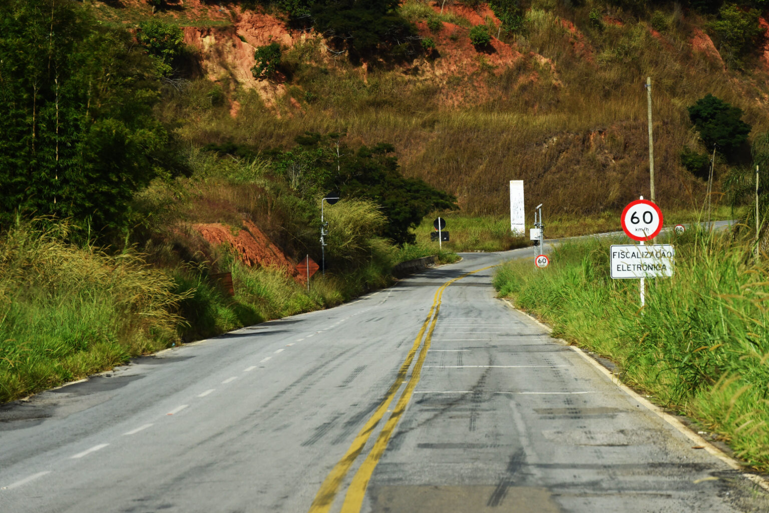 Audiência pública vai discutir remoção de famílias para obras de duplicação da BR-381 em BH Audiência pública vai discutir remoção de famílias para obras de duplicação da BR-381 em BH - Foto: Divulgação/Luiz Santana