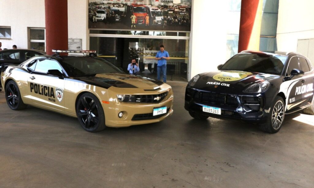 Polícias Civil e Militar de Minas Gerais ganham Porsche e Camaro como viaturas - Foto: Divulgação/PMMG