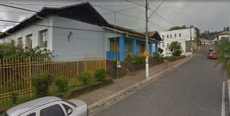 Caeté suspende aulas da rede pública para dedetização devido à febre maculosa - Foto: Reprodução/Google Maps