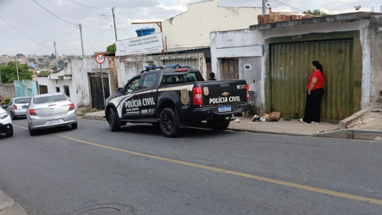 Suspeito de matar idosa em Contagem é espancado por populares Suspeito de matar idosa em Contagem é espancado por populares - Foto: Reprodução