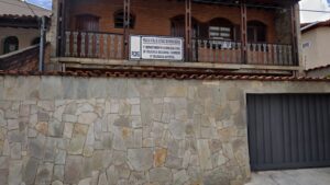 Polícia Civil investiga desvio de armas na 1ª Delegacia do Barreiro, em BH Polícia Civil investiga desvio de armas na 1ª Delegacia do Barreiro, em BH - Foto: Reprodução/Google Street View