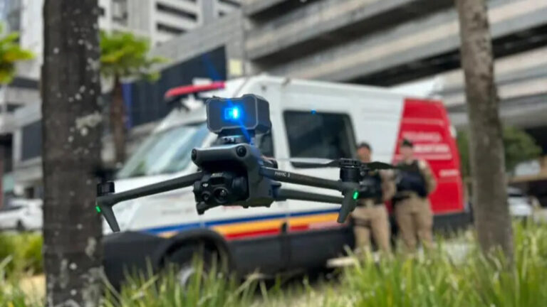 PMMG inicia patrulhamento com drones na Região Centro-Sul de BH PMMG inicia patrulhamento com drones na Região Centro-Sul de BH - Foto: Divulgação/PMMG