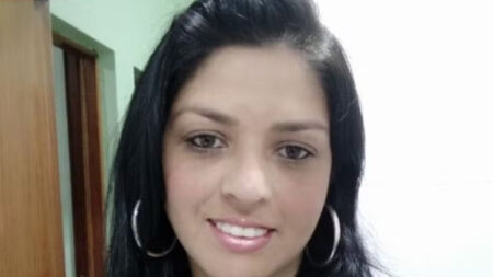 Quem é a servidora pública apontada como envolvida no desvio de armas da Polícia Civil em Minas Gerais Quem é a servidora pública apontada como envolvida no desvio de armas da Polícia Civil em Minas Gerais - Foto: Reprodução