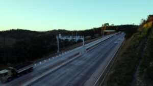 BR-381 começa cobrança de pedágios em mais três praças; veja valores Pedágio começa a ser cobrado em novos trechos da BR-381 a partir de segunda-feira (10) - Foto: Divulgação/Nova 381