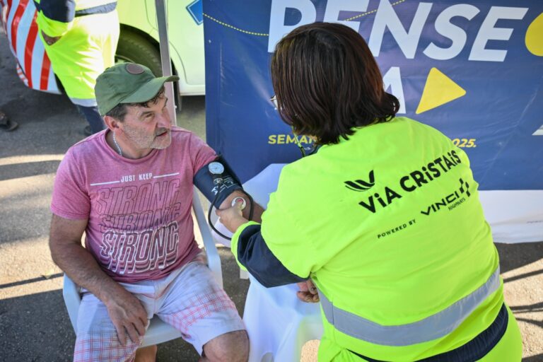 Via Cristais abre 25 vagas de emprego em diferentes cidades de MG Via Cristais Emprego