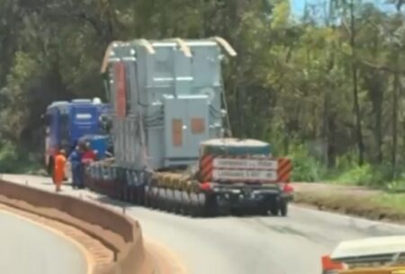 BR-040 terá operação especial para transporte de carga superdimensionada - Foto: Reprodução/Redes Sociais