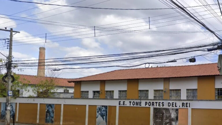 Adolescente passa mal em escola e morre após atendimento em São João del-Rei Adolescente passa mal em escola e morre após atendimento em São João del-Rei - Foto: Reprodução
