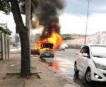 Carro pega fogo na Avenida Cristiano Machado, em BH - Foto: Reprodução/Redes Sociais