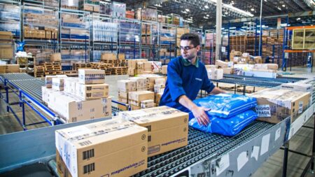 Magalu abre mais de 200 vagas temporárias em Extrema; veja como se candidatar - Foto: Divulgação