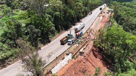 BR-040 terá interdição de faixa em Congonhas nesta terça-feira (25) BR-040 terá interdição de faixa em Congonhas nesta terça-feira (25) - Foto: Divulgação/EPR Via Mineira