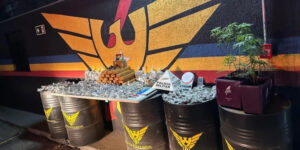 Homem foragido da Justiça é preso com grande quantidade de drogas dentro de geladeira em BH - Foto: Divulgação/PMMG