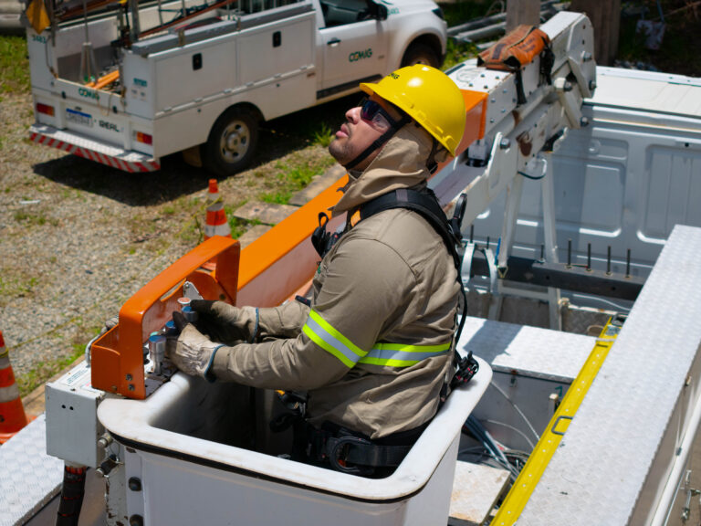 Cemig abre inscrições para curso gratuito de eletricista em seis cidades de MG Cemig abre inscrições para curso gratuito de eletricista em seis cidades de MG - Foto: Divulgação/Cemig