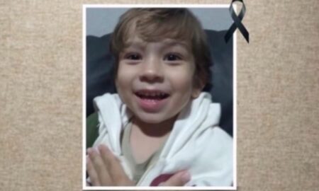 Criança de 4 anos morre afogada em piscina durante Natal em Unaí - Foto: Reprodução/Redes Sociais