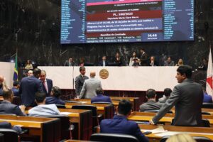 ALMG aprova LDO de 2027 com previsão de déficit de R$ 7,67 bilhões ALMG aprova LDO de 2027 com previsão de déficit de R$ 7,67 bilhões - Foto: Henrique Chendes/ALMG