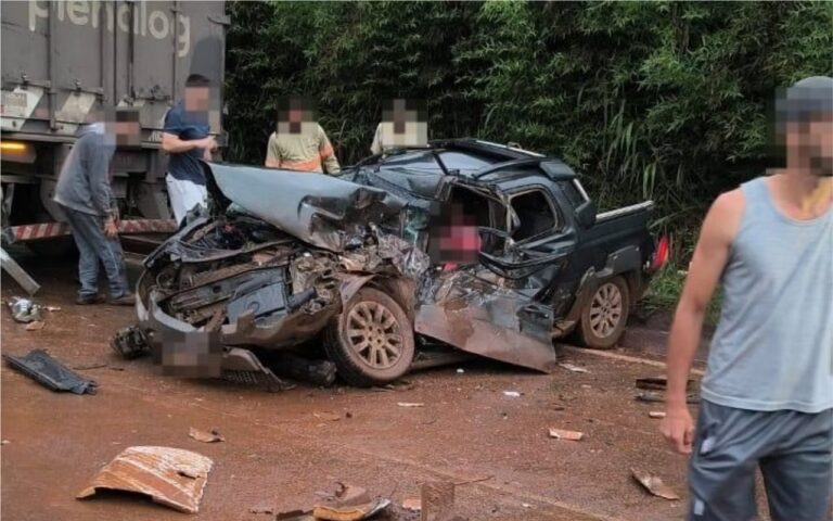 Sete pessoas ficam feridas após engavetamento com dez veículos na BR-040, em Congonhas - Foto: Reprodução/Redes Sociais