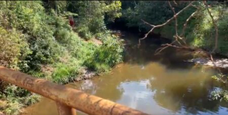 Idoso morre afogado em córrego no distrito de Acuruí, em Itabirito - Foto: Divulgação/CBMMG