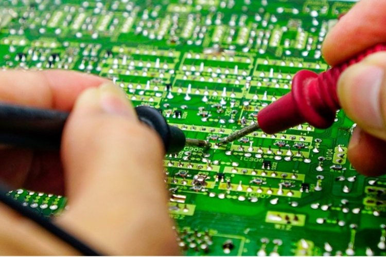 Eletroeletrônica movimenta R$ 27 bi em Minas image 750x500 693ad5fda360d wDGq2p