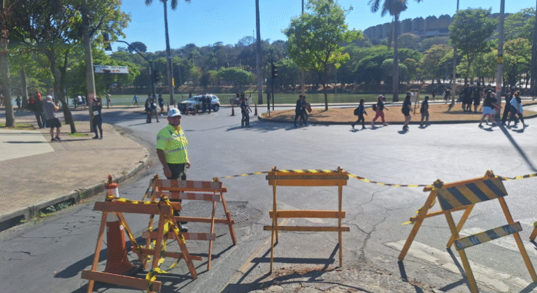 Volta da Pampulha altera trânsito neste domingo (7) Volta da Pampulha altera trânsito neste domingo (7) - Foto: Divulgação/BHTrans