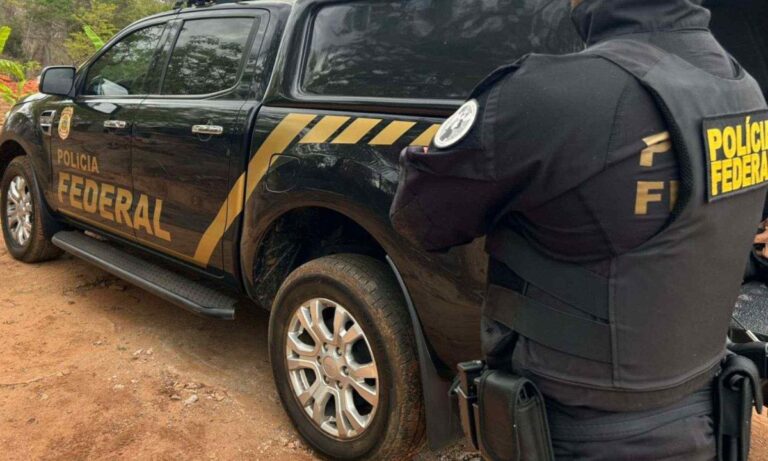 PF desarticula esquema que enviou mais de 220 brasileiros ilegalmente aos EUA - Foto: Divulgação/PF