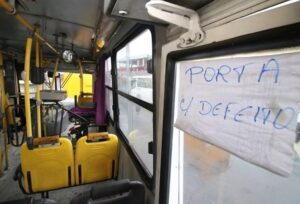Empresa na Grande BH é multada em R$ 86,6 mil por falhas e ônibus precários - Foto: Divulgação/MPMG
