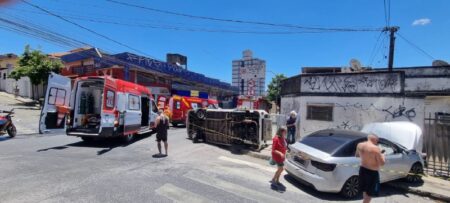 Homem morre após ser arremessado em acidente no bairro Paraíso, em BH - Foto: Divulgação/CBMMG