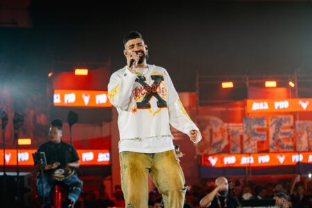 Dilsinho desembarca em BH antes do Carnaval com o “Pagode do Diferentão” Dilsinho desembarca em BH antes do Carnaval com o