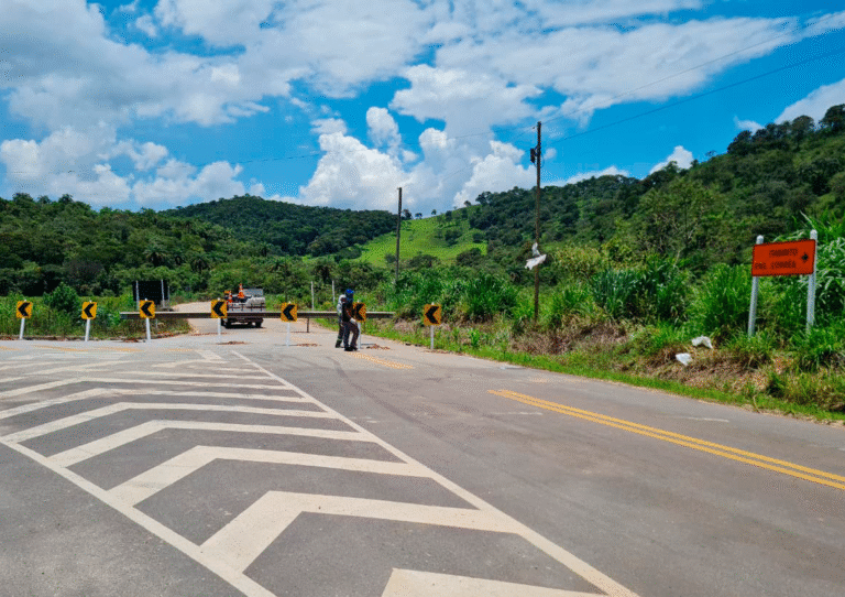 Ponte na MG-030 é interditada preventivamente; veja local - Foto: DER-MG / Divulgação