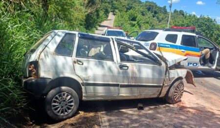 Pai e filho morrem preso às ferragens após acidente em Congonhas - Foto: Divulgação/CBMMG