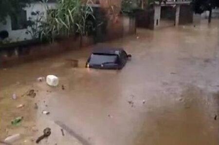 Chuva em Mariana provoca alagamentos e deixa moradores ilhados - Foto: Reprodução/Redes Sociais