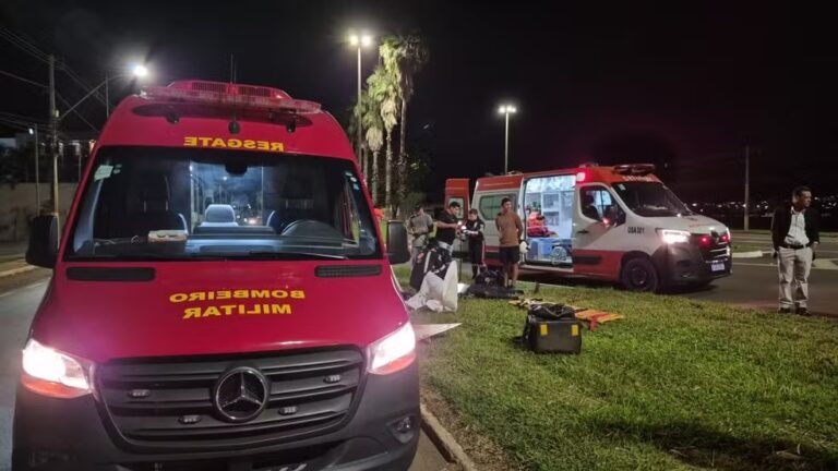 Carro em alta velocidade e com manobra brusca atropela e mata entregador em MG - Foto: Divulgação/Corpo de Bombeiros