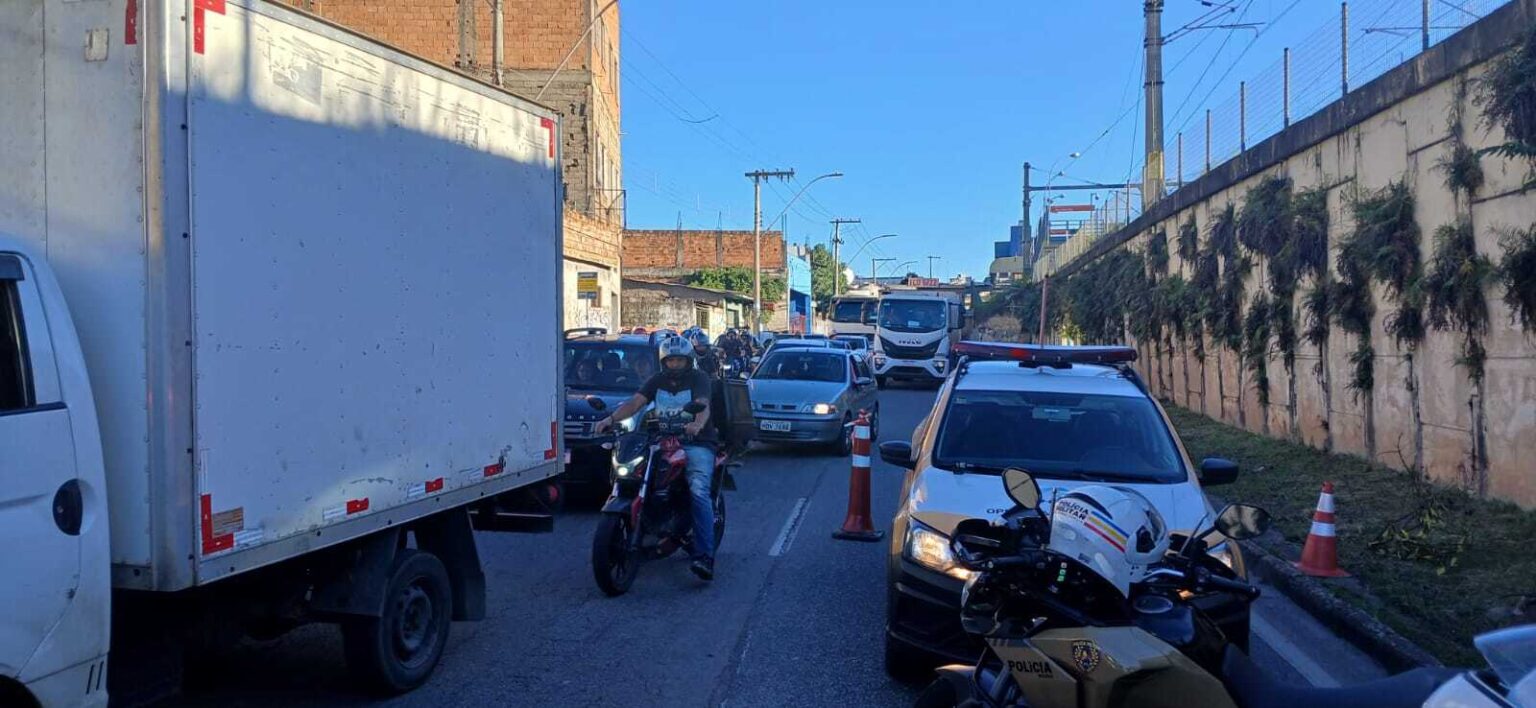 Acidente com morte de motociclista 'dá nó' no Avenida Cristiano Machado, em BH - Foto: Divulgação/BHTrans