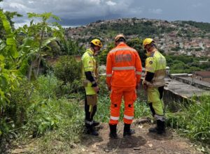 Idoso é preso após tentar matar filha e corpo ser achado em quintal de casa em BH - Foto: Divulgação/CBMMG