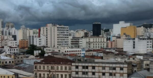 MG é o estado com mais alertas de eventos climáticos extremos no Brasil - Foto: Jussara Ramos/PJF
