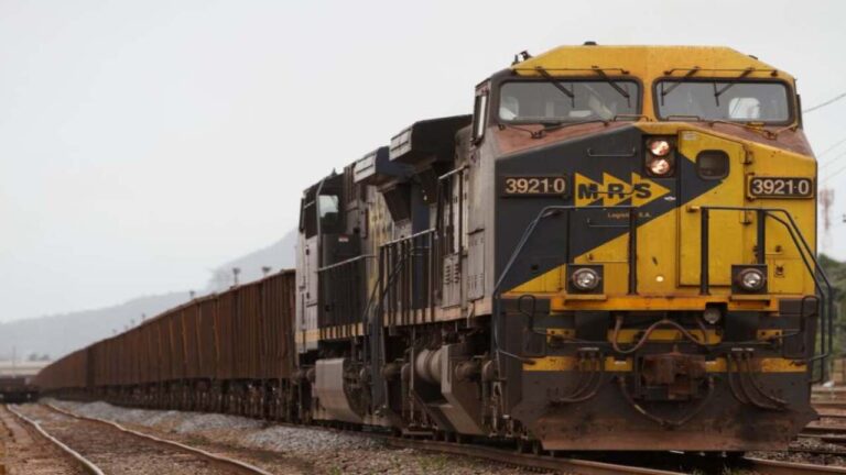 Mulher morre após ser atropelada por trem em Juiz de Fora Mulher morre após ser atropelada por trem em Juiz de Fora - Foto: Divulgação