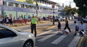 BH inicia operação Volta às Aulas com 200 agentes para reforçar segurança no trânsito - Foto: Divulgação/PBH