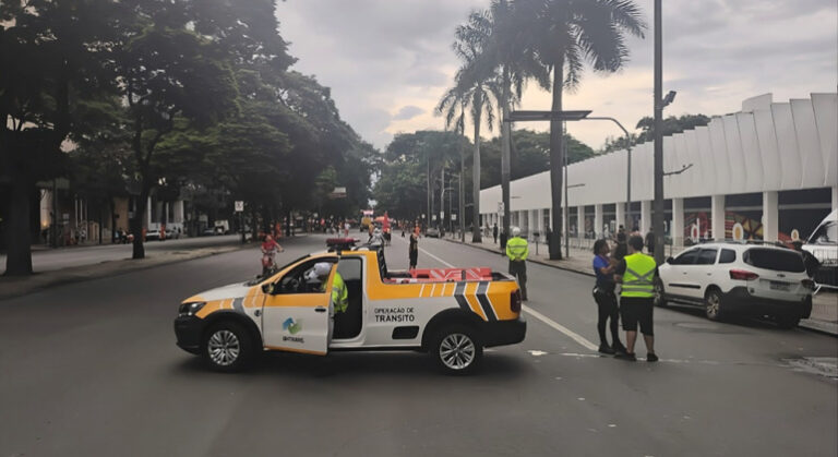 Blocos de Carnaval provocam mudanças no trânsito em BH nesta quinta-feira (12) - Foto: Divulgação/PBH