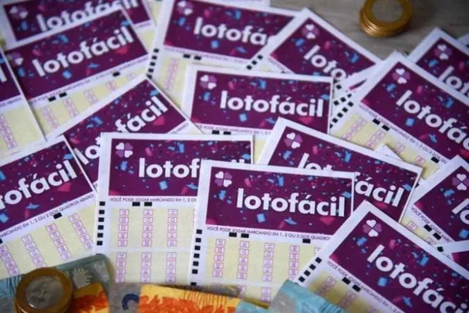 Minas Gerais tem 21 apostas premiadas na Lotofácil 3649; veja cidades Minas Gerais tem 21 apostas premiadas na Lotofácil 3649; veja cidades - Foto: Divulgação/Agência Brasil